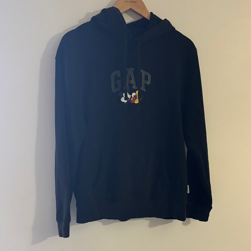 GAP Black Hoodie with Graphic Detail